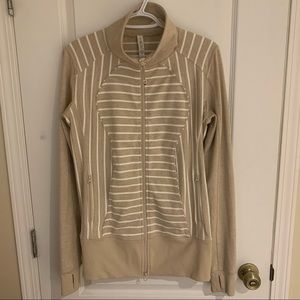 Lululemon women’s jacket